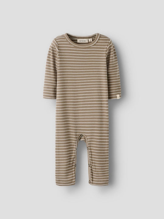 Lil' Atelier Baby GAGO LS NIGHTSUIT - Sepia Tint Stripes | Torgunns Barneklær AS