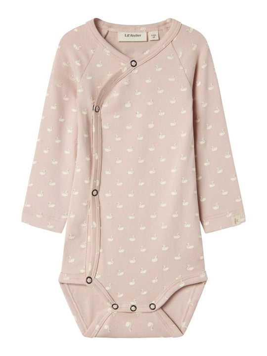 Lil' Atelier Baby GAYO LS SLIM WRAP BODY - Peach Whip | Torgunns Barneklær AS