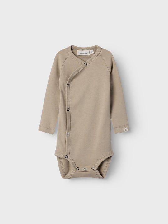 Lil' Atelier Baby GAYO LS SLIM WRAP BODY - White Pepper | Torgunns Barneklær AS