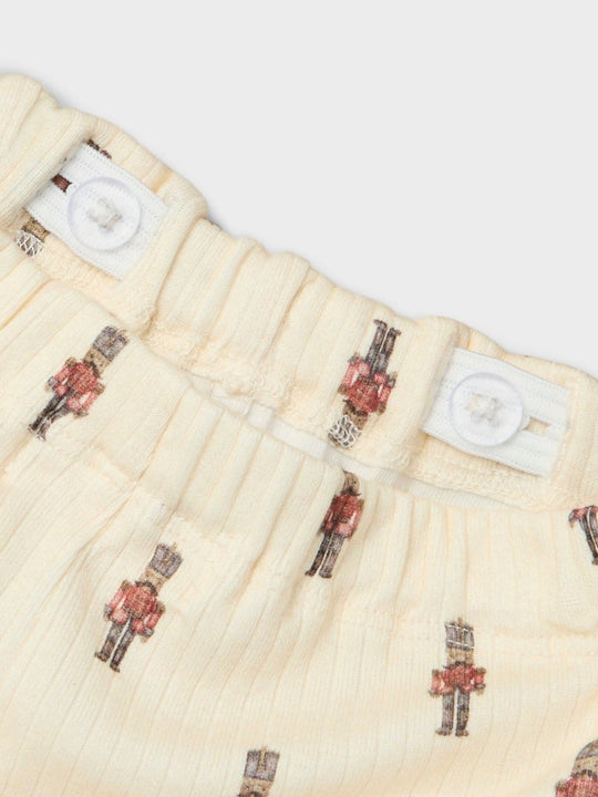 Lil' Atelier Baby GIO BAN LOOSE PANT - Toy Soldier | Torgunns Barneklær AS