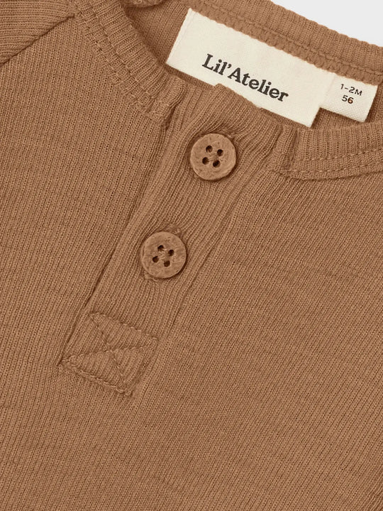 Lil' Atelier Baby NOEL NEB LS SLIM WOOL BODY - Tigers Eye | Torgunns Barneklær AS