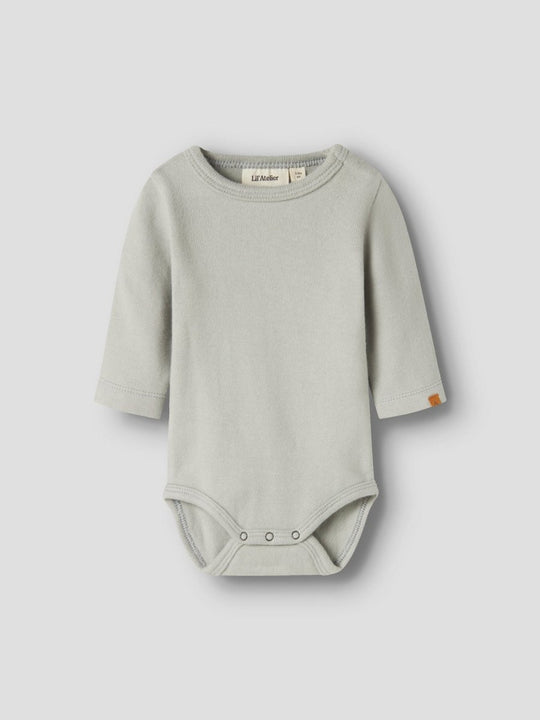 Lil' Atelier BABY THORO LEO LS SLIM BODY - Pigeon | Torgunns Barneklær AS