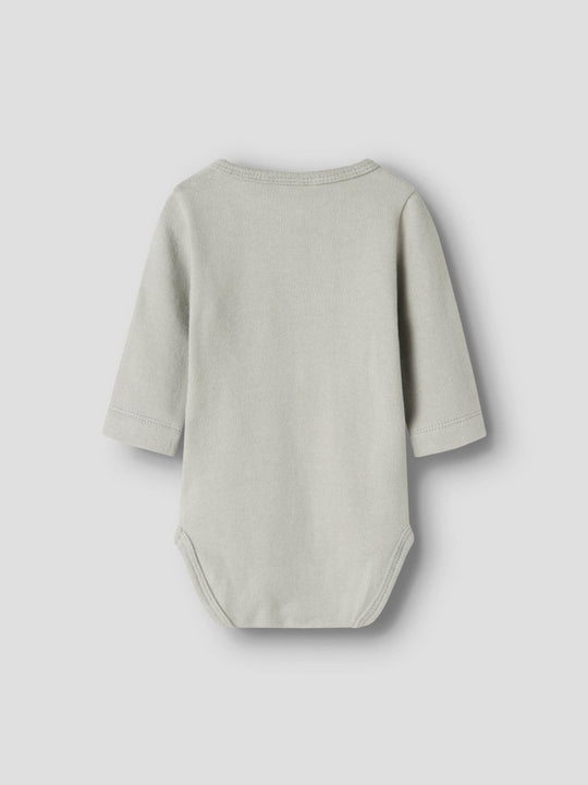 Lil' Atelier BABY THORO LEO LS SLIM BODY - Pigeon | Torgunns Barneklær AS