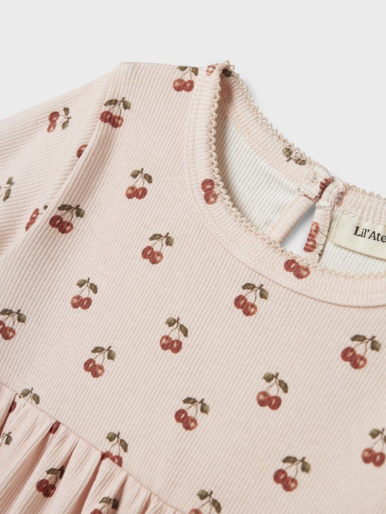 Lil' Atelier Mini LAVO ERA SS DRESS - Silver Peony | CHERRY | Torgunns Barneklær AS
