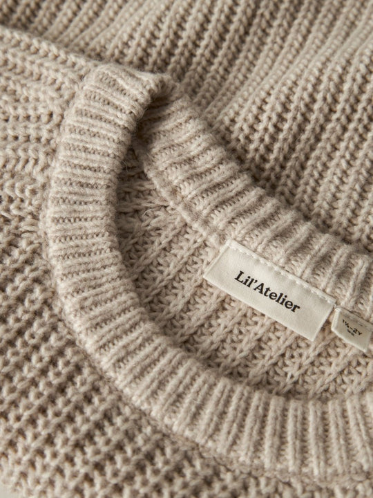 Lil' Atelier Mini RUMBA LS LOOSE KNIT - Oxford Tan | Torgunns Barneklær AS