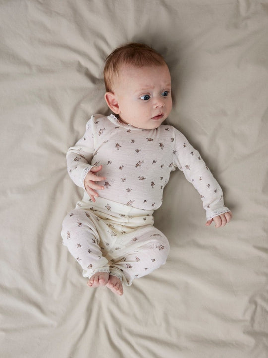 name it baby WANG WOOL NEEDLE LEGGING NOOS - Snow White | Small flowers | Torgunns Barneklær AS
