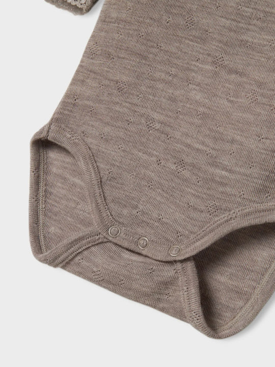 name it baby WANG WOOL NEEDLE LS BODY SOLID NOOS - Satellite | Torgunns Barneklær AS