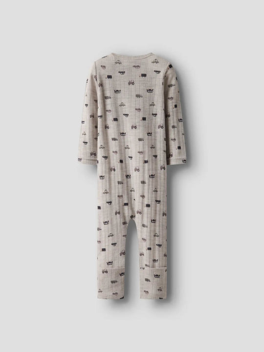 name it baby WANG WOOL NEEDLE NIGHTSUIT NOOS - Nacreous Cloud | Small cars | Torgunns Barneklær AS