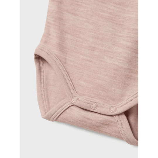 name it baby WYLA WO/VI LS BODY - Shadow Gray | Torgunns Barneklær AS