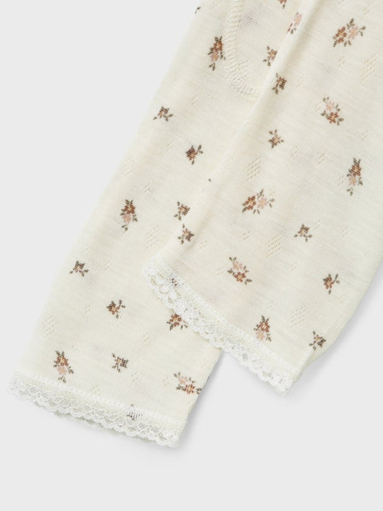 name it mini WANG WOOL NEEDLE LEGGING NOOS - Snow White | Small flowers | Torgunns Barneklær AS