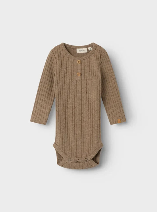 Lil' Atelier Baby OMILO LS NREG BODY - Sepia Tint