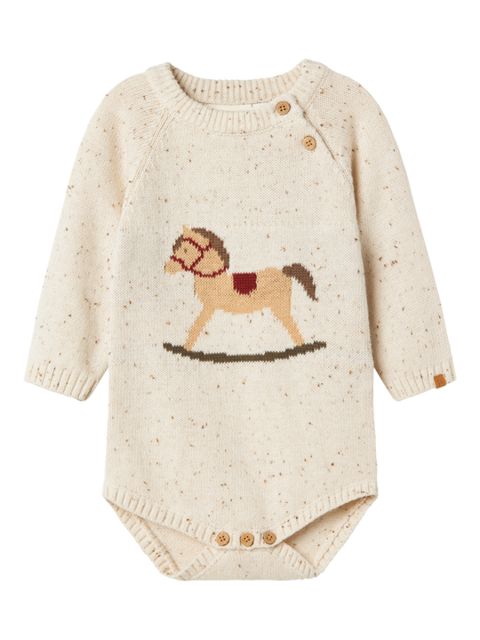 Lil' Atelier BABY GALTO RIA LS KNIT BODY - Turtledove ROCKING HORSE