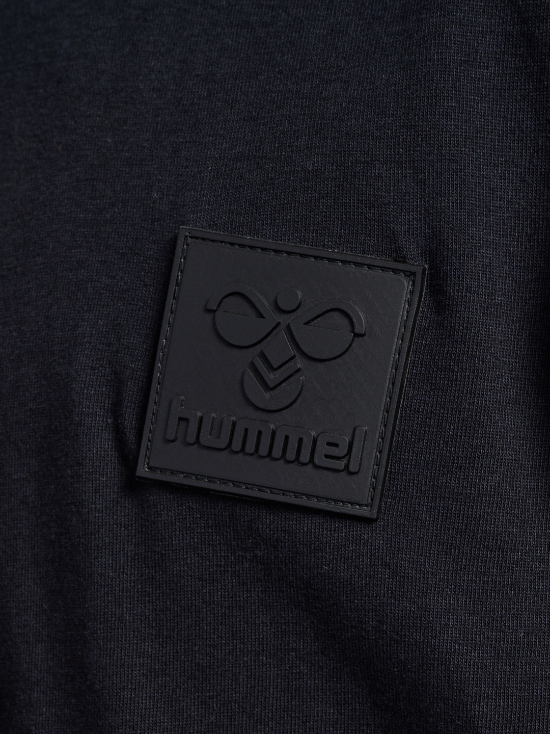 hummel CLEAN T-SHIRT S/S - BLACK