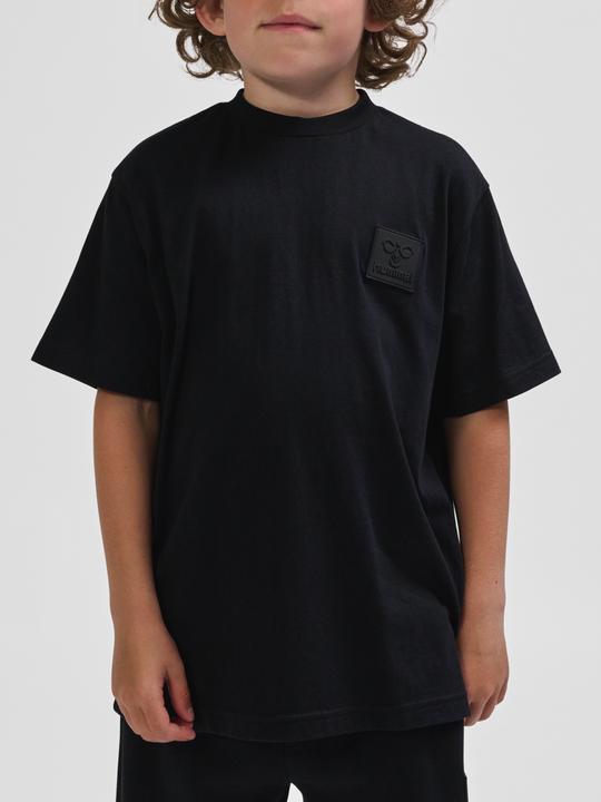 hummel CLEAN T-SHIRT S/S - BLACK