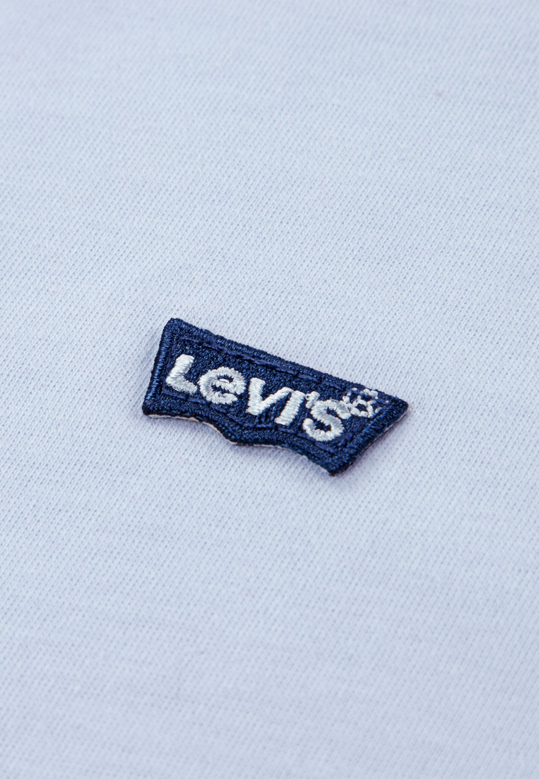 Levis Batwing Chest Hit Tee - Country Air