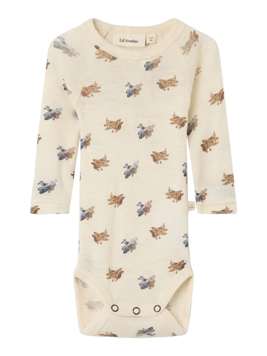 Lil' Atelier Baby WOOL NALU LS SLIM BODY NOOS - Turtledove Melange | Airplane - Torgunns Barneklær AS