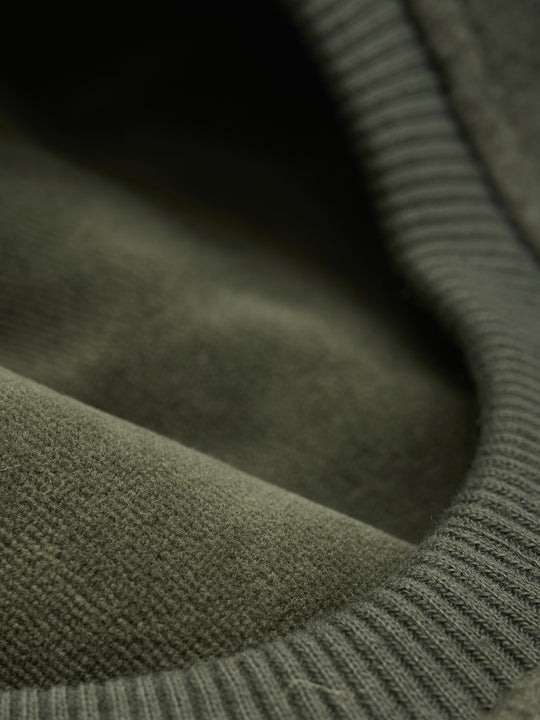 HUTTEliHUT | Balaclava Wool Alpaca Pompoms - Beetle