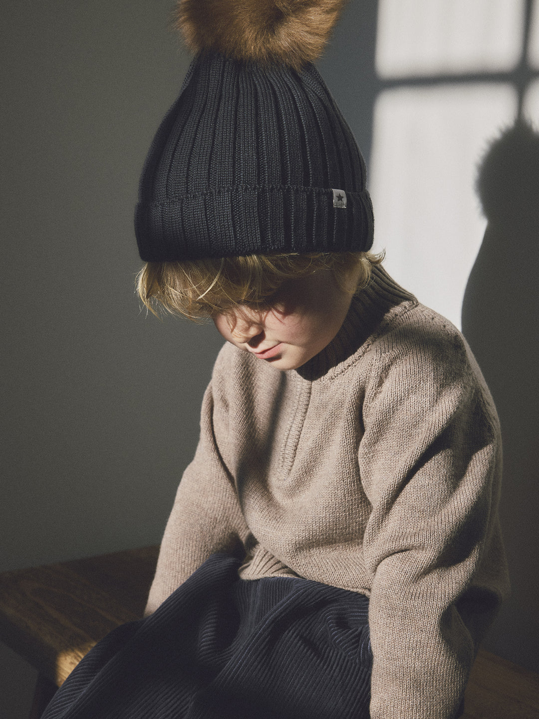 HUTTEliHUT | Hat Knit Alpaca Pompom - Dark Navy