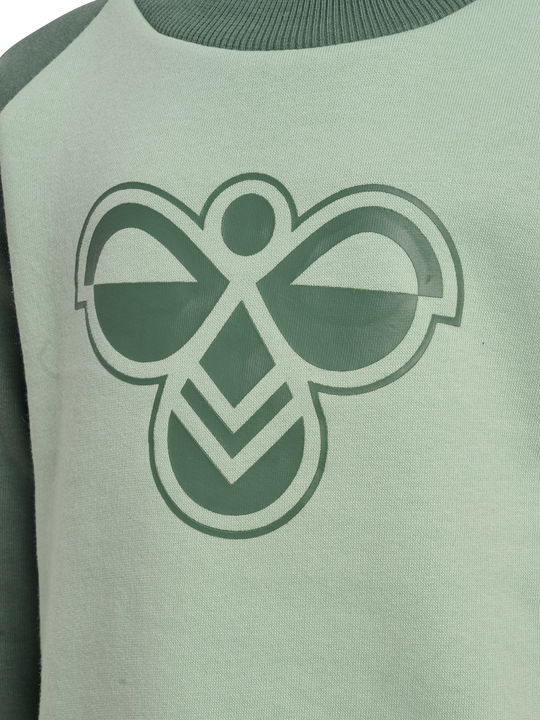 hummel MINI REG BUMBLE SET - LAUREL WREATH - Torgunns Barneklær AS