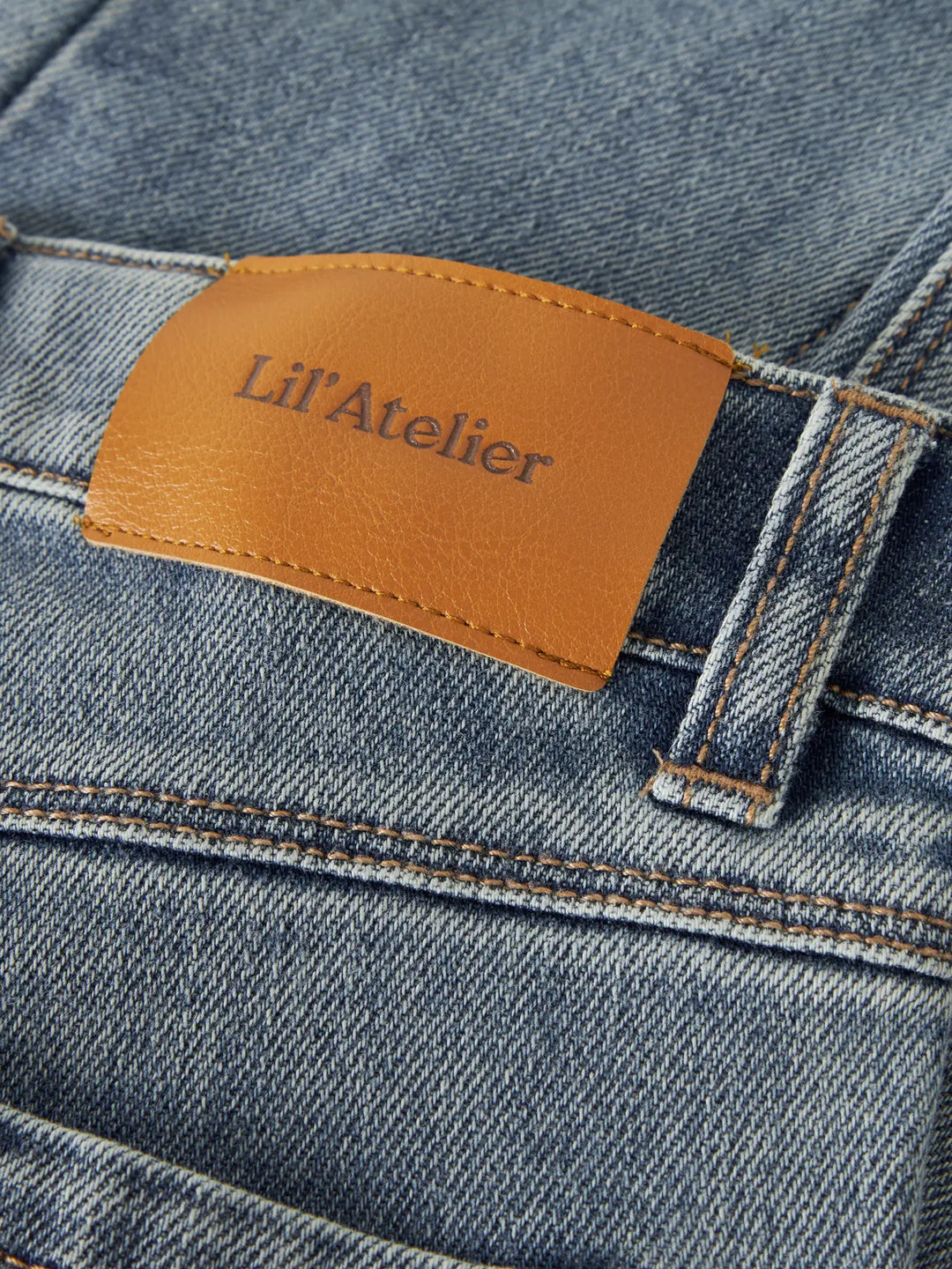 Lil' Atelier Mini SALLI SLIM BOOT JEANS - Medium Blue Denim - Torgunns Barneklær AS