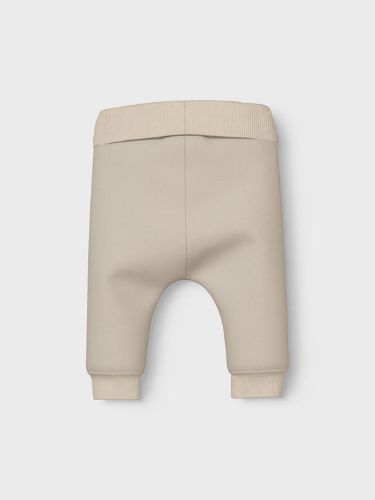 name it baby VRILLIE SWEAT PANT - Summer Sand | Hearts - Torgunns Barneklær AS