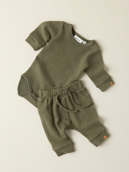 Lil' Atelier Baby THORO HIM LS SLIM BODY - Kalamata