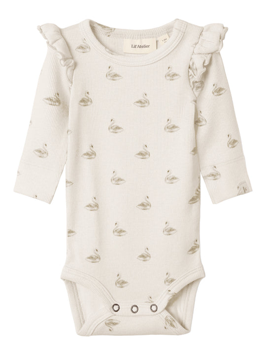 Lil' Atelier Baby GAVO EKO LS SLIM BODY NOOS - Pastel Parchment | SWAN - Torgunns Barneklær AS