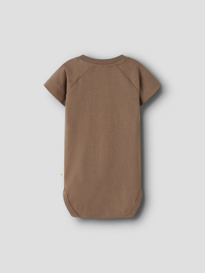 Lil Atelier Baby DOLAN JOE body - Coca Mocha