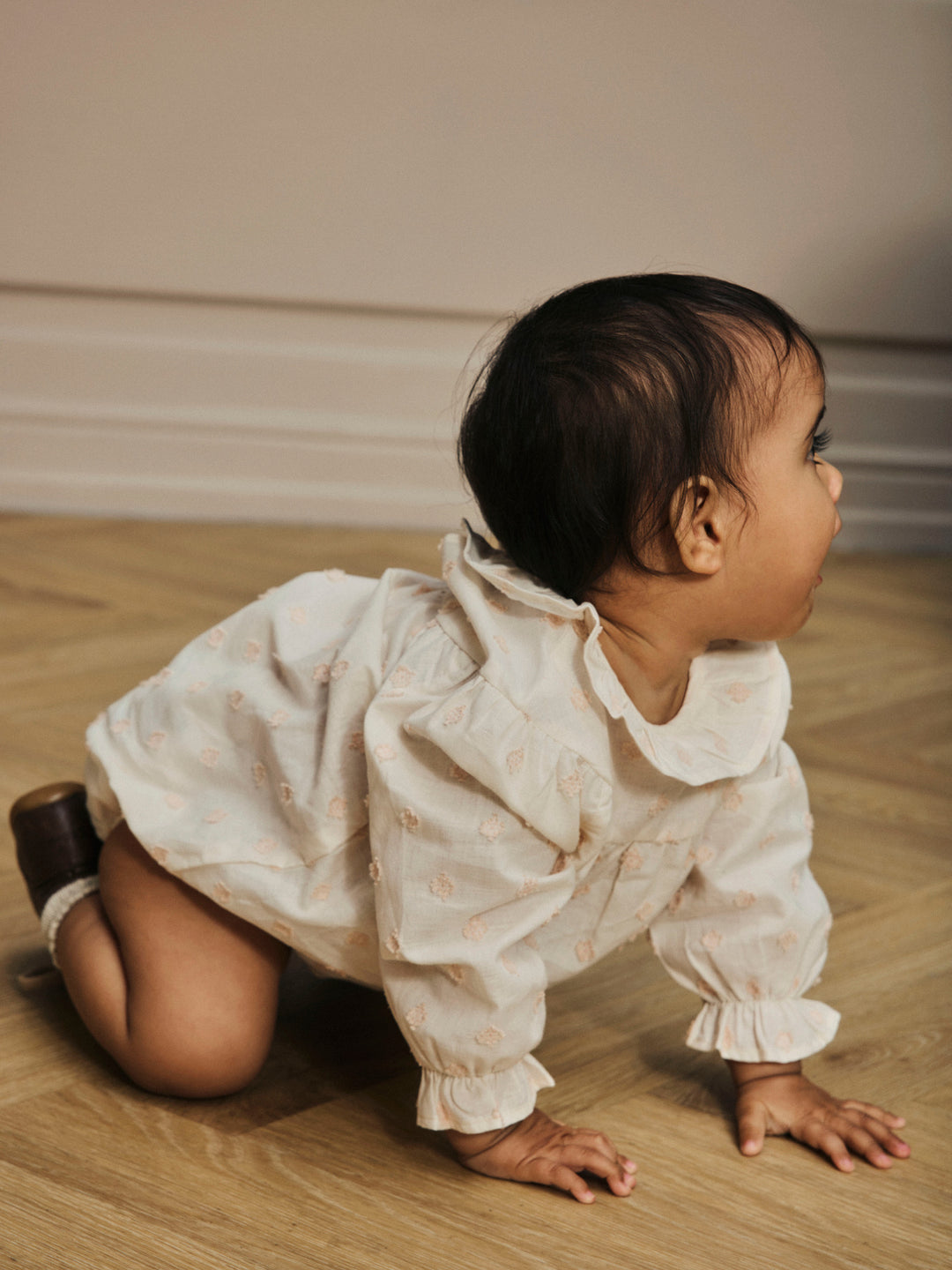 Lil' Atelier Baby NETHE LS LOOSE ROMPER - Pastel Parchment - Torgunns Barneklær AS