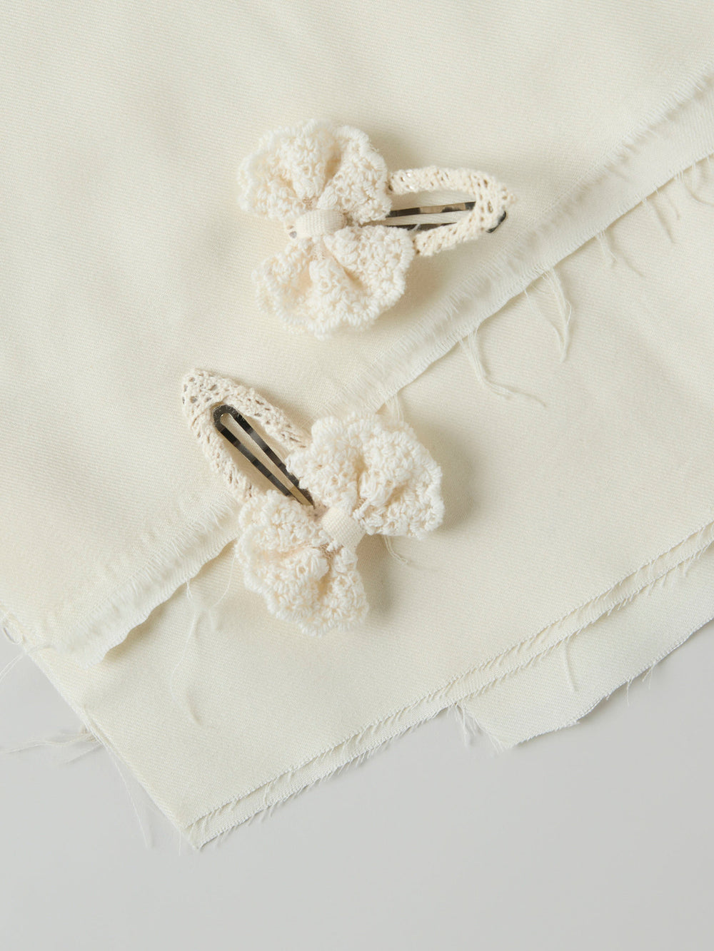name it mini OLENA 2PK HAIRCLIP - Cloud Dancer - Torgunns Barneklær AS