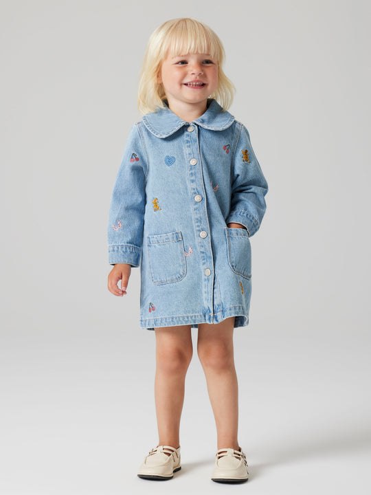name it mini LILI EMB DENIM DRESS - Light Blue Denim - Torgunns Barneklær AS