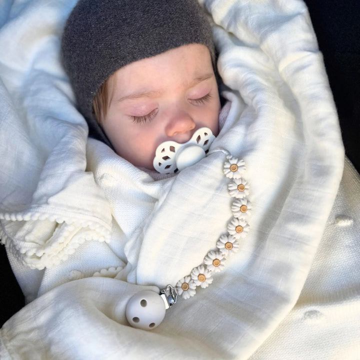 Jack o Juno | Daisy Pacifier Clip
