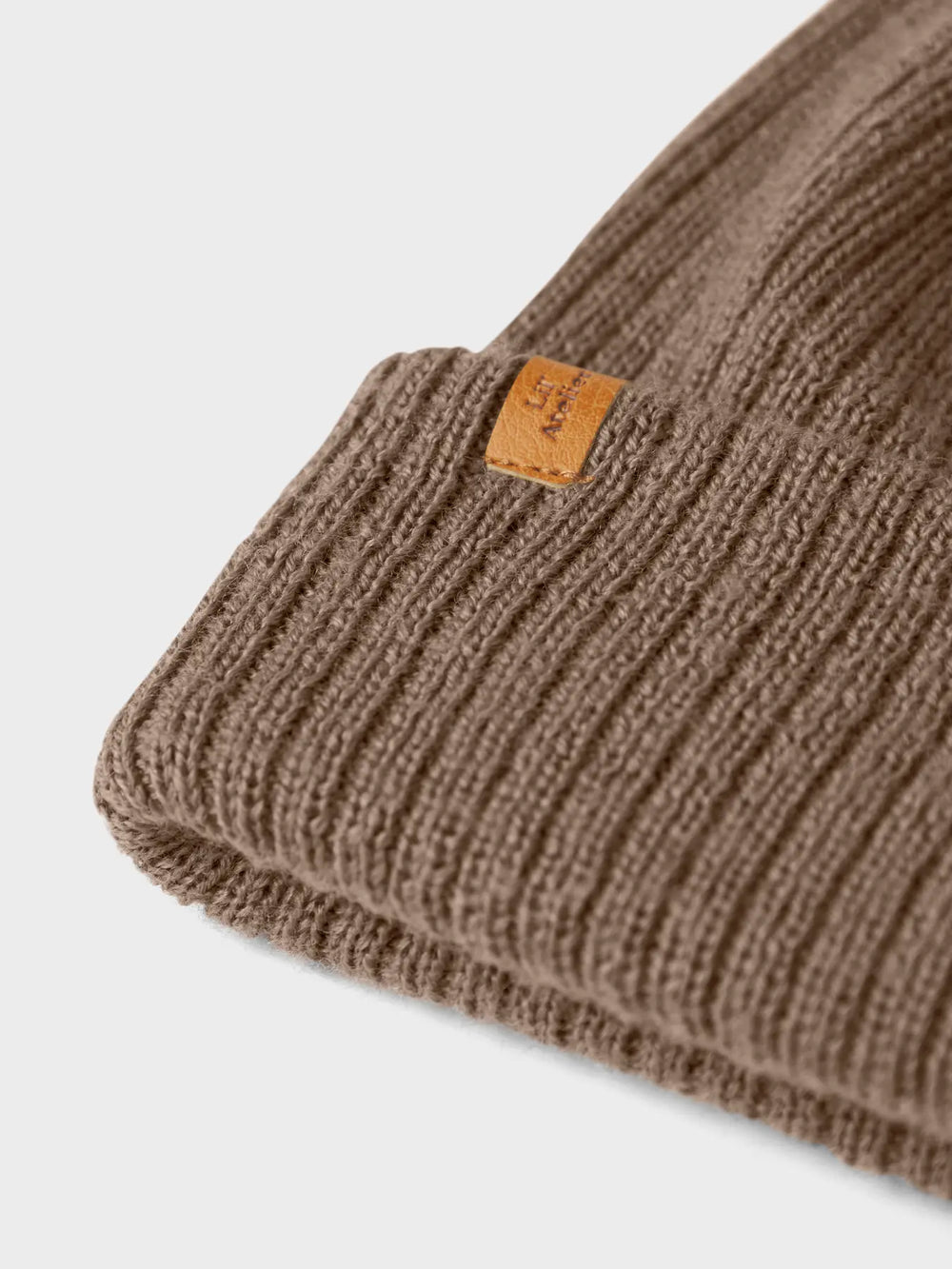 Lil' Atelier Mini NANSON KNIT HAT1 - Shitake - Torgunns Barneklær AS