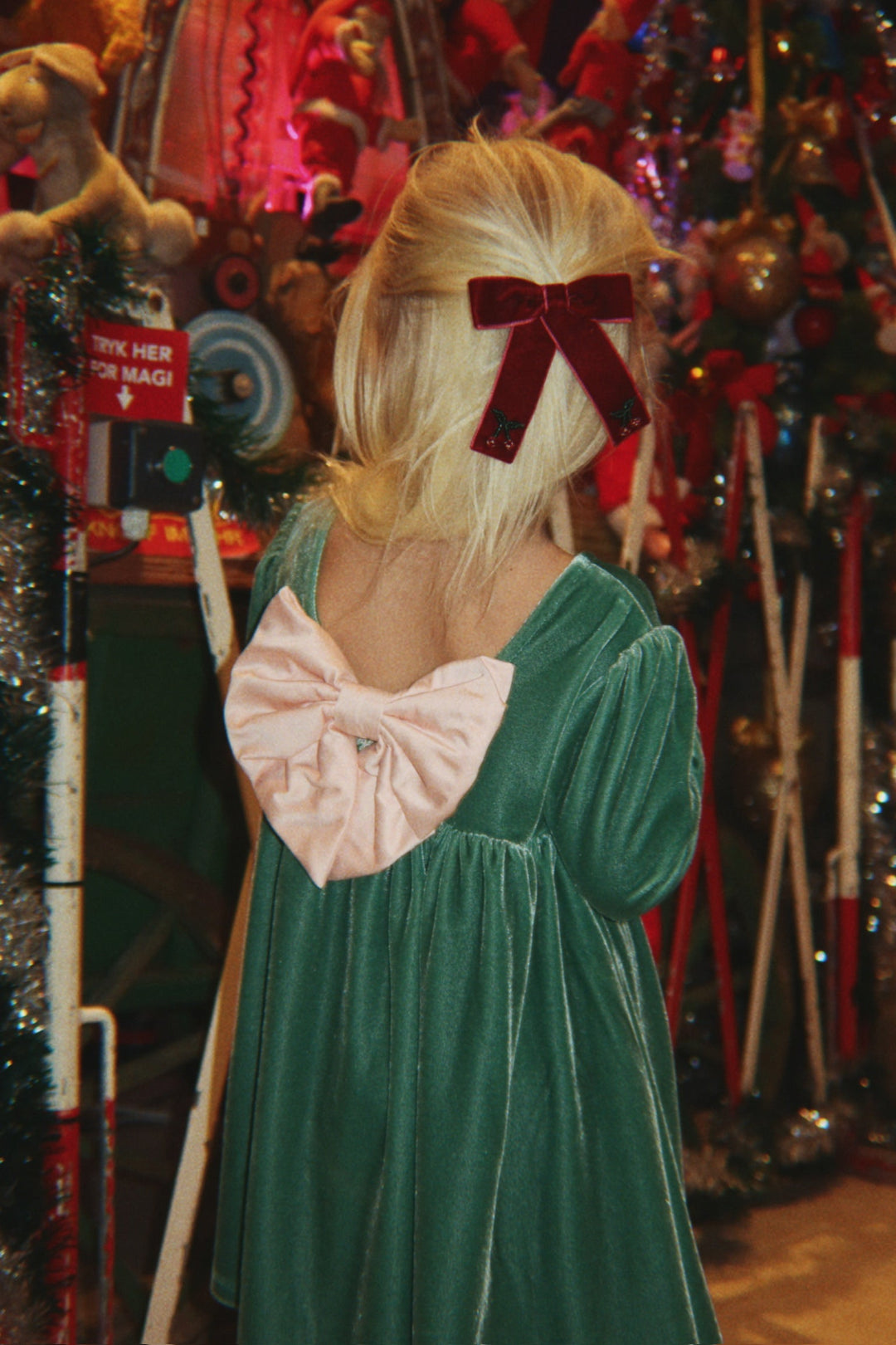 Konges Sløjd | Gia Bow Dress fløyelskjole – Fir