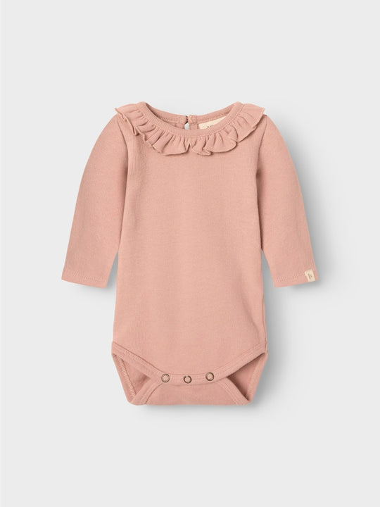 Lil' Atelier Baby LUNA LS SLIM BODY - Misty Rose - Torgunns Barneklær AS