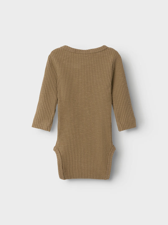 Lil' Atelier BABY RAJO MAB LS SLIM BODY - Petrified Oak