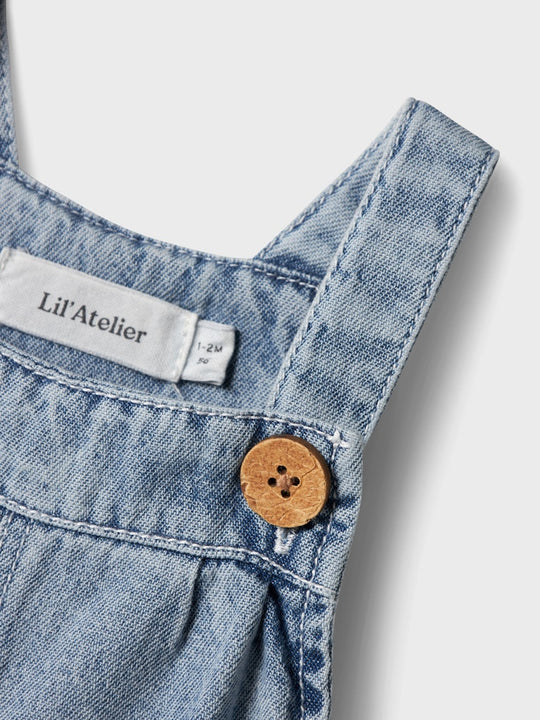 Lil' Atelier Baby FUNDA DENIM SHORT OVERALL - Medium Blue Denim