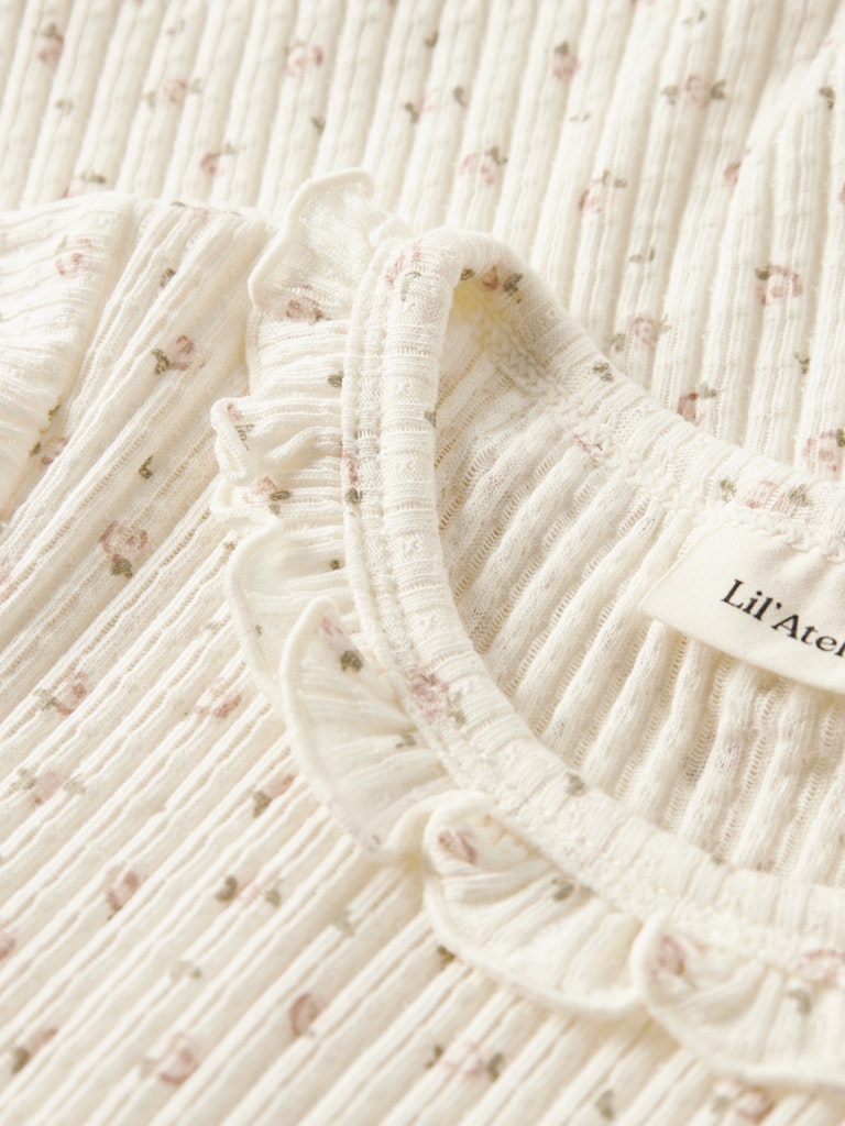 Lil' Atelier Mini HULLA HUA SS SLIM TOP - Coconut Milk - Torgunns Barneklær AS