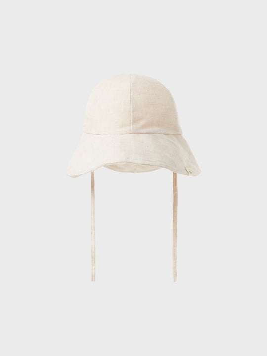 Lil' Atelier Baby TAROU HAT - Bleached Sand - Torgunns Barneklær AS