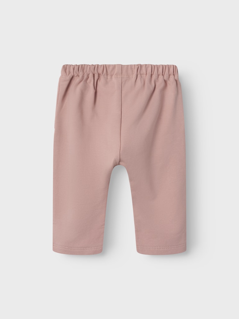 Lil' Atelier Baby OMADS LOOSE SWEAT PANT - Misty Rose - Torgunns Barneklær AS
