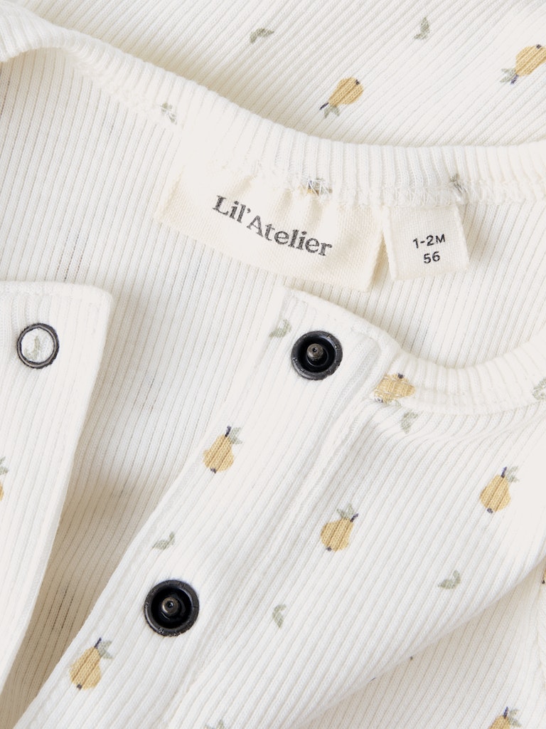 Lil' Atelier BABY LAGO MIO LS SUIT - Coconut Milk | Pear - Torgunns Barneklær AS