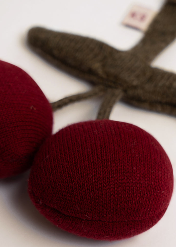Konges Sløjd | Cherry Pram Toy vognleke – Red/Army