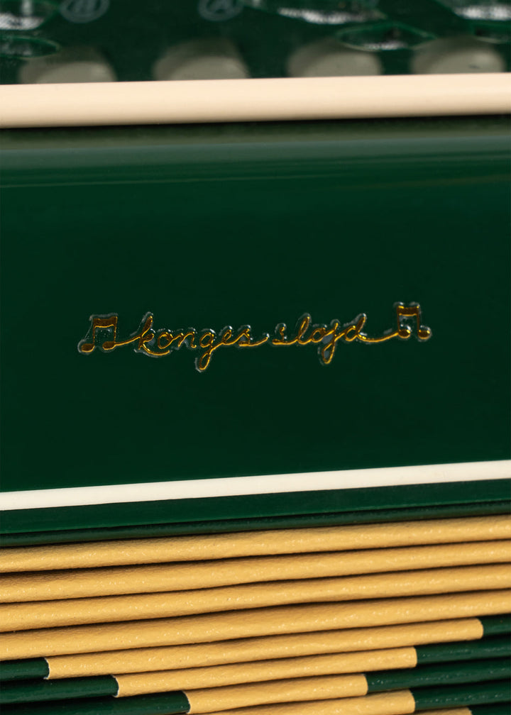 Konges Sløjd | Accordion trekkspill – Green