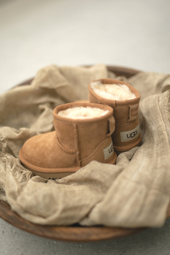 UGG Toddler | Classic Mini II – Chestnut
