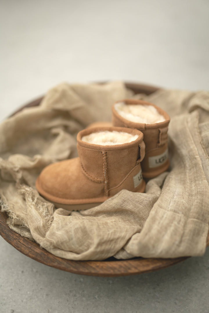 UGG Toddler | Classic Mini II – Chestnut