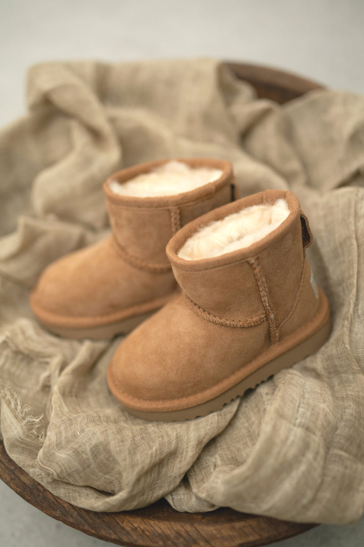UGG Toddler | Classic Mini II – Chestnut