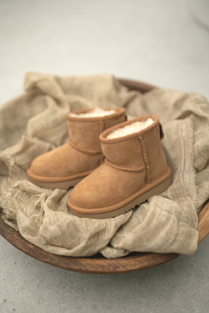 UGG Toddler | Classic Mini II – Chestnut