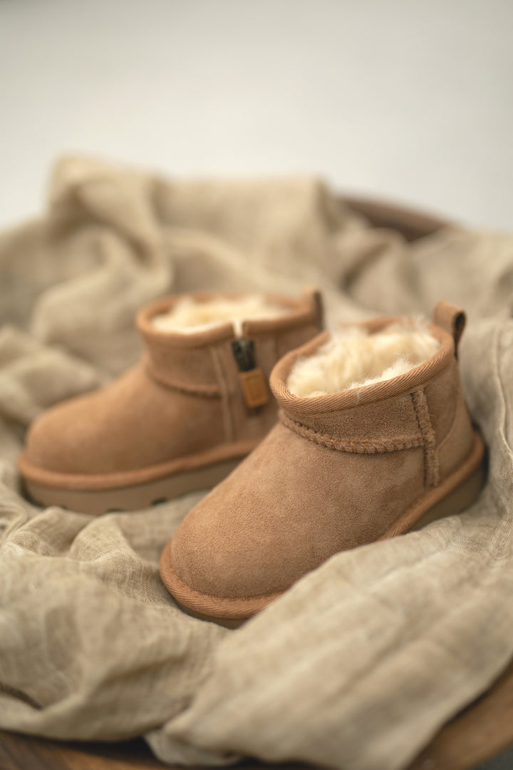UGG Toddler | Classic Ultra Mini – Chestnut