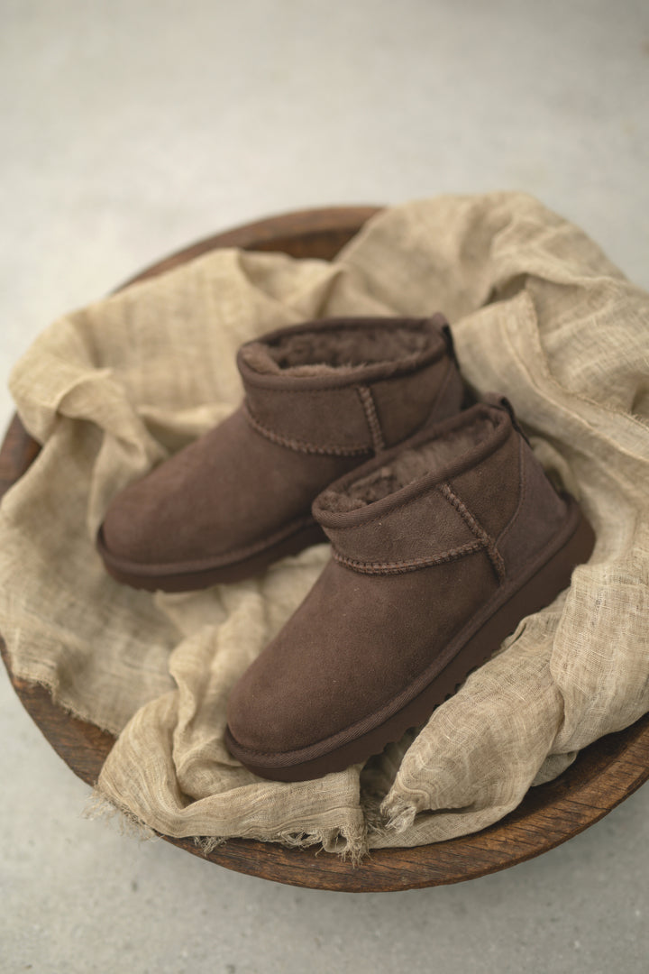 UGG Kids | Classic Ultra Mini – Brown