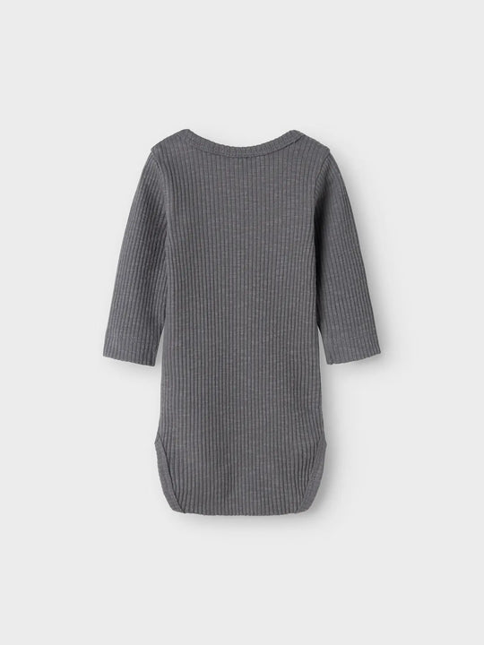 Lil' Atelier Baby RAJO MAB LS SLIM BODY - Poppy Seed - Torgunns Barneklær AS